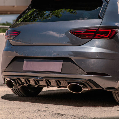 Oneway Kompletter Umbausatz passend für Seat Leon (5F) HB 5-türer FR Facelift 2017-2020 - Schwarz glänzend