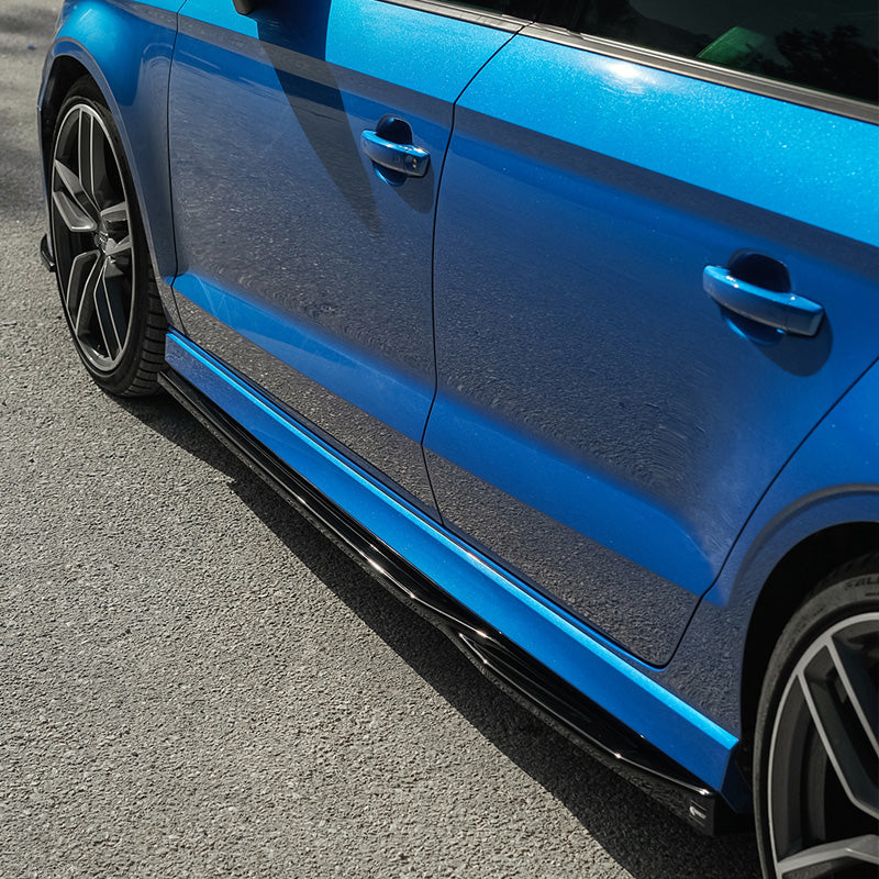 Oneway Kompletter Umbausatz passend für Audi S3 8V Limousine 2016-2020 - Schwarz glänzend
