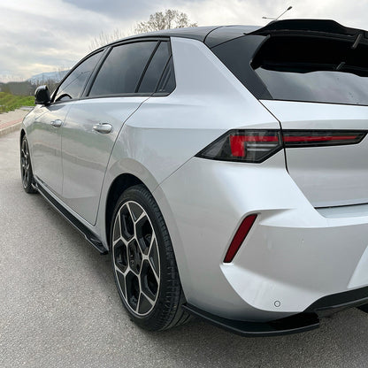Oneway Kompletter Umbausatz passend für Opel Astra L HB 5-türer 2021- - Schwarz glänzend