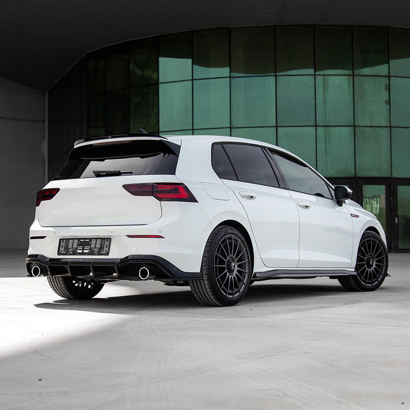 Oneway Kompletter Umbausatz passend für Volkswagen Golf VIII HB GTI 2020- - Schwarz glänzend