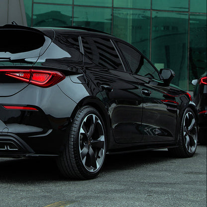 Oneway Kompletter Umbausatz passend für Cupra Leon MK1 HB 2020-2024 - Schwarz glänzend