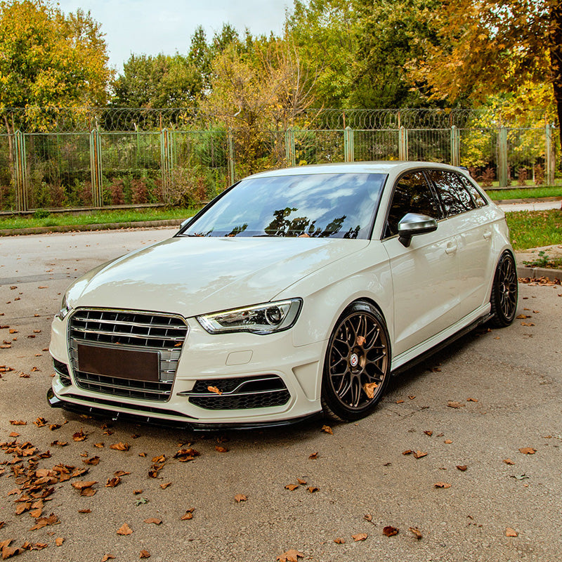 Oneway Kompletter Umbausatz passend für Audi S3 Sportback 8V 2013-2016 - Schwarz glänzend