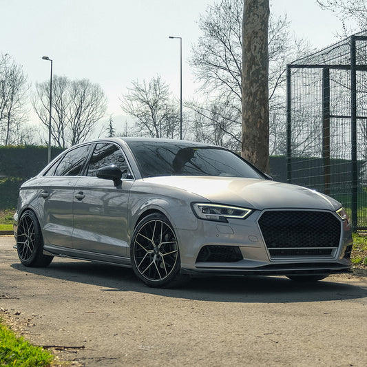 Oneway Kompletter Umbausatz passend für Audi A3 (8V) Limousine Facelift 2016-2020 (Doppelrohr links) - Schwarz glänzend