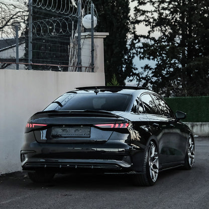 Oneway Kompletter Umbausatz passend für Audi A3 (8Y) Limousine 2020-2024 exkl. S-Line/S3/RS3 - Schwarz glänzend