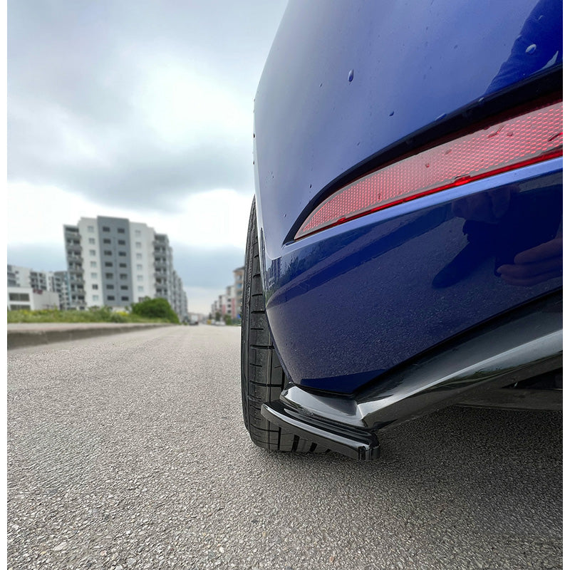 Oneway Kompletter Umbausatz passend für Volkswagen Golf VII (7.5) HB R 2017-2020 - Schwarz glänzend