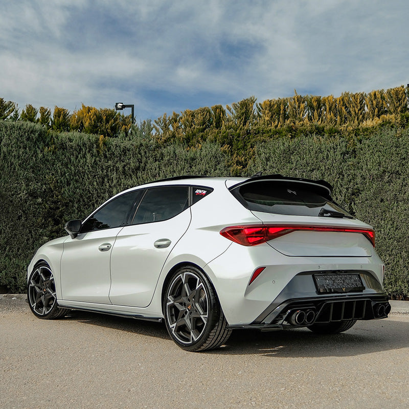 Oneway Kompletter Umbausatz passend für Cupra Leon Facelift 2024- - Schwarz glänzend