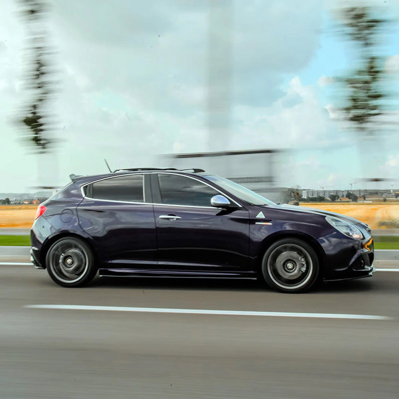 Oneway Kompletter Umbausatz passend für Alfa Romeo Giulietta 2010-2020 - Schwarz glänzend