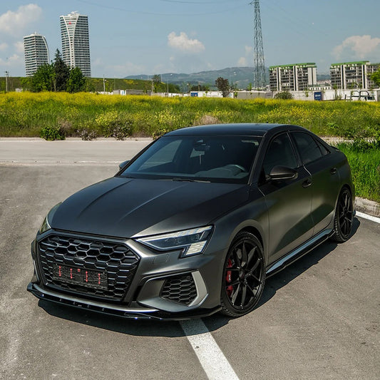 Oneway Kompletter Umbausatz passend für Audi A3 8Y Limousine S3/S-Line 2020-2024 - Schwarz glänzend