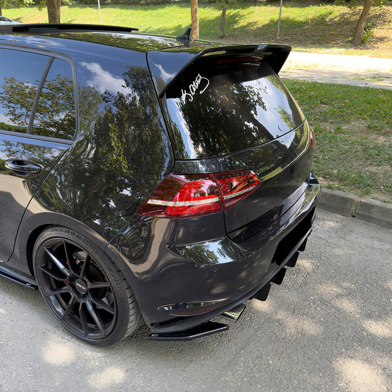 Oneway Kompletter Umbausatz passend für Volkswagen Golf VII HB GTi/GTD 2013-2016 - Schwarz glänzend