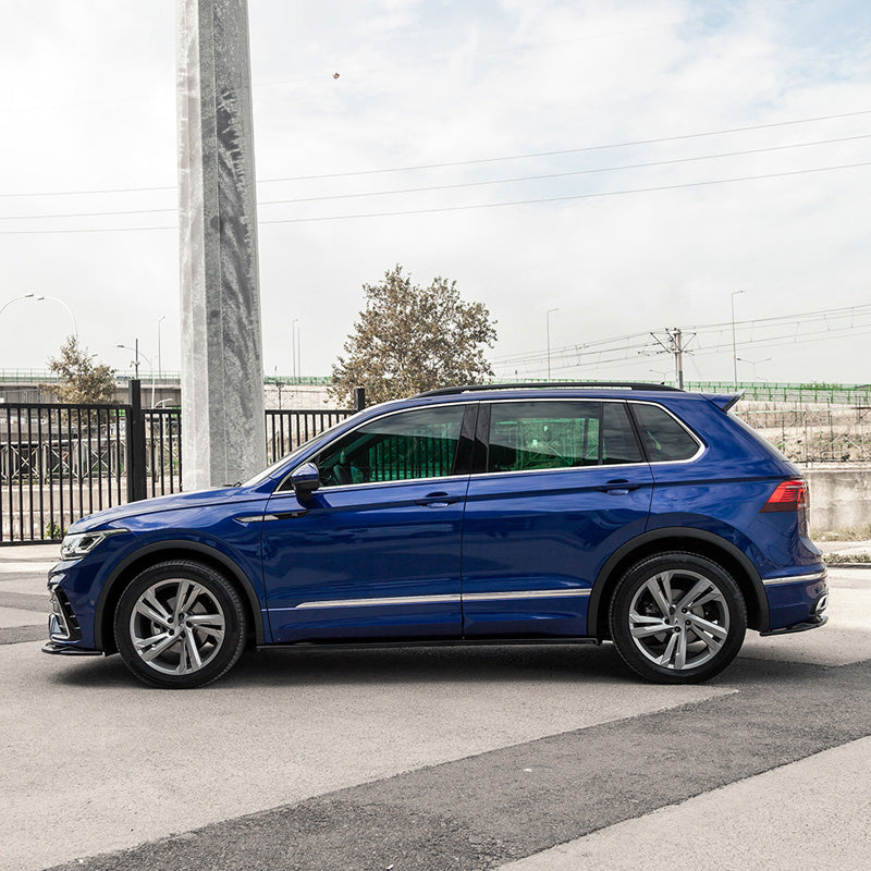 Oneway Kompletter Umbausatz passend für Volkswagen Tiguan II R-Line Facelift 2020-2024 - Schwarz glänzend