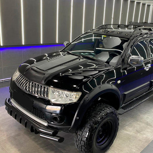 Oneway Motorhaubenhutze passend für Mitsubishi L200 Triton 4 2007-2014 - Mattschwarz