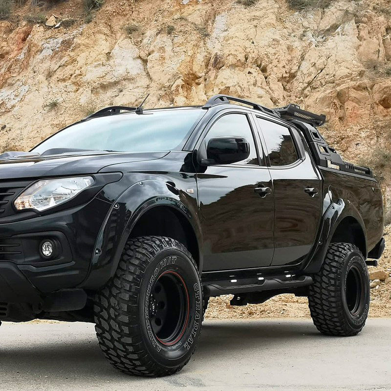 Oneway Satz Kotflügelverbreiterungen passend für Mitsubishi L200 Triton 5 2015-2019 & Fiat Fullback 2015-2019 - Mattschwarz