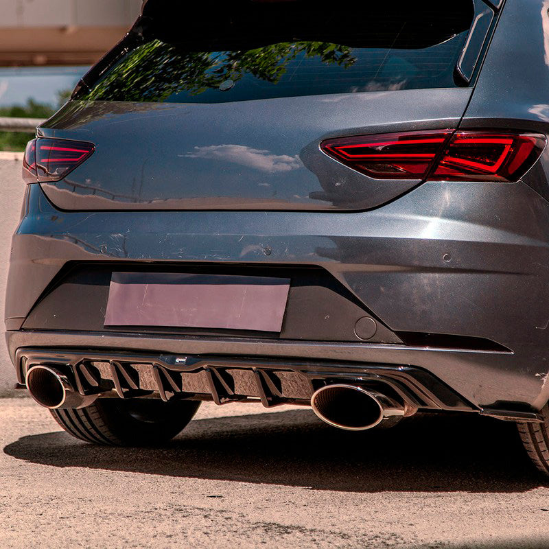 Oneway Heckschürzenansätze (Seitenteile) passend für Seat Leon (5F) HB FR/Cupra 2013-2020 - Schwarz glänzend