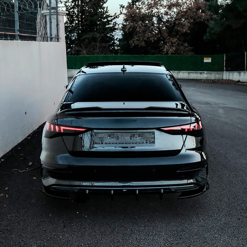 Oneway Heckschürzenansätze (Seitenteile) passend für Audi A3 (8Y) Limousine 2020-2024 exkl. S-Line/S3/RS3 - Schwarz glänzend