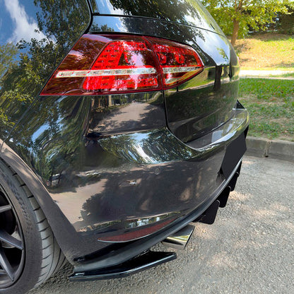 Oneway Heckschürzenansätze (Seitenteile) passend für Volkswagen Golf VII HB GTi/GTD 2013-2016 - Schwarz glänzend