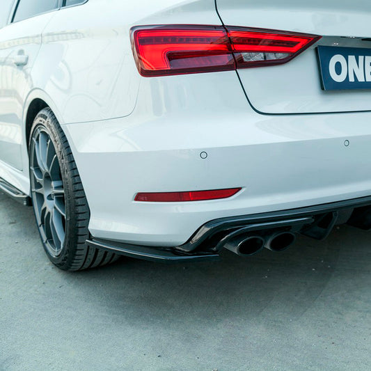 Oneway Heckschürzenansätze (Seitenteile) passend für Audi S3 8V Limousine 2013-2016 - Schwarz glänzend