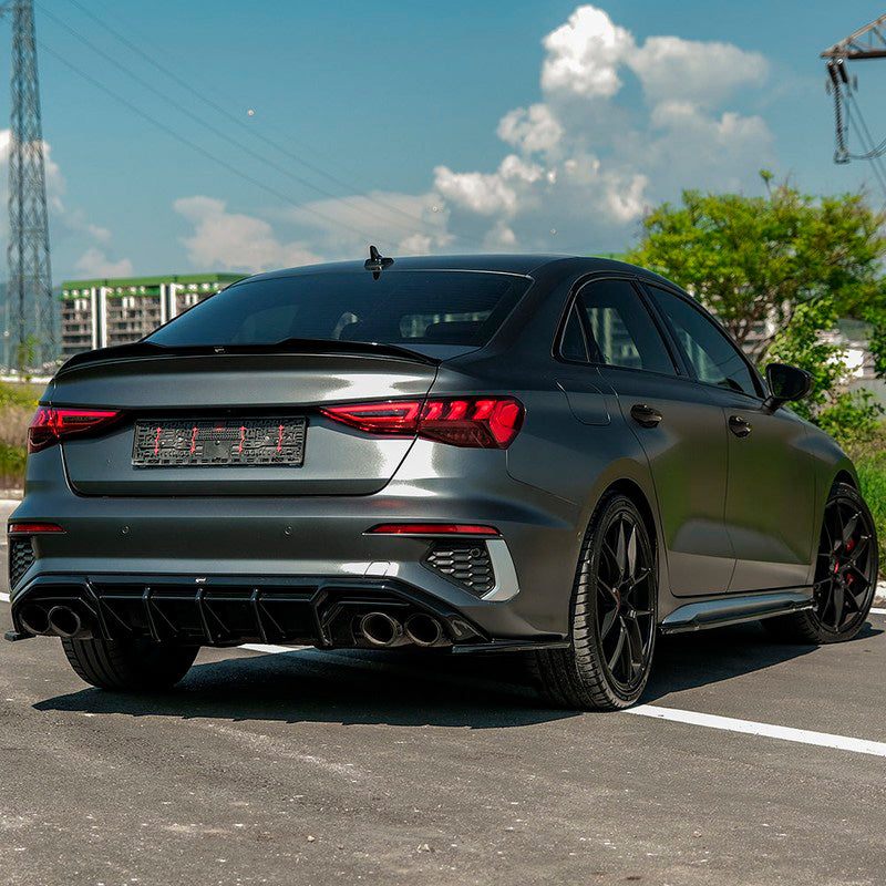 Oneway Heckschürzenansätze (Seitenteile) passend für Audi A3 8Y Limousine S3/S-Line 2020-2024 - Schwarz glänzend