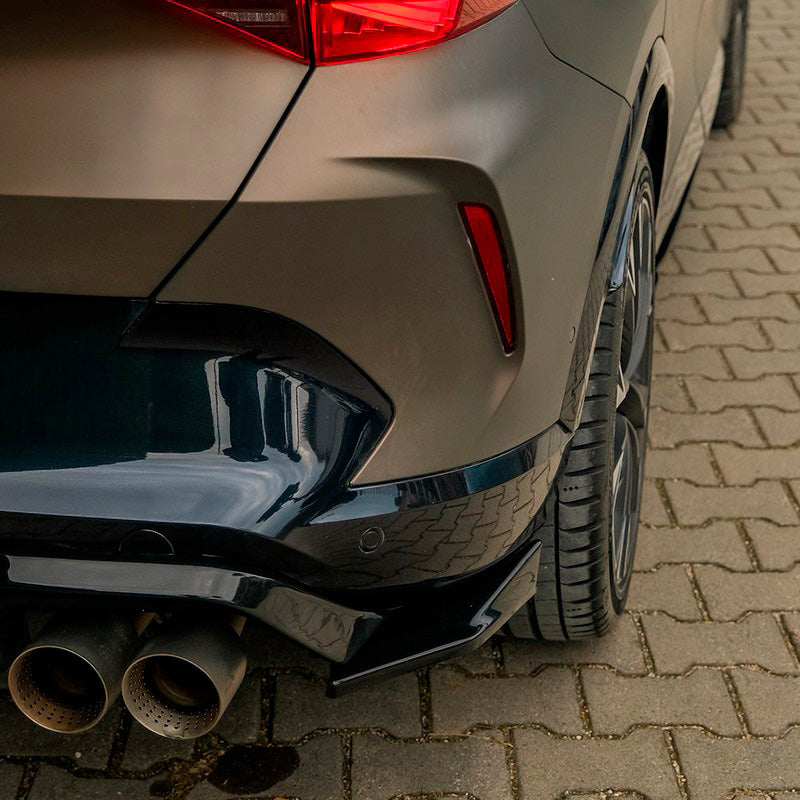 Oneway Heckschürzenansätze (Seitenteile) passend für Cupra Formentor 2020-2024 & Facelift 2024- - Version 3 - Schwarz glän...
