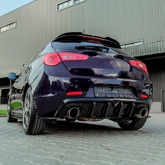 Oneway Heckdiffusor passend für Alfa Romeo Giulietta 2010-2020 - Version 2 - Schwarz glänzend
