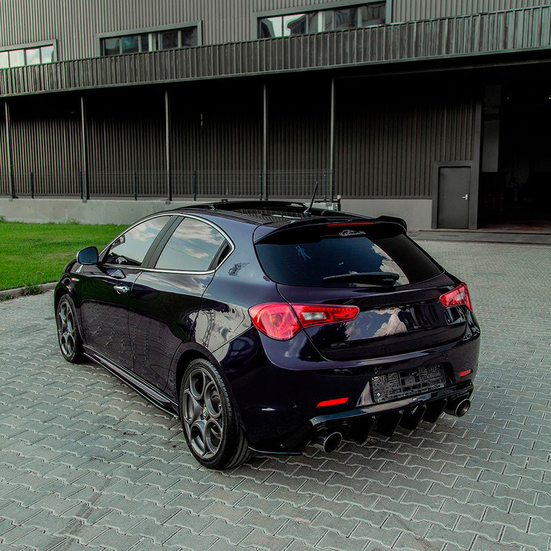 Oneway Heckdiffusor passend für Alfa Romeo Giulietta 2010-2020 - Version 2 - Schwarz glänzend