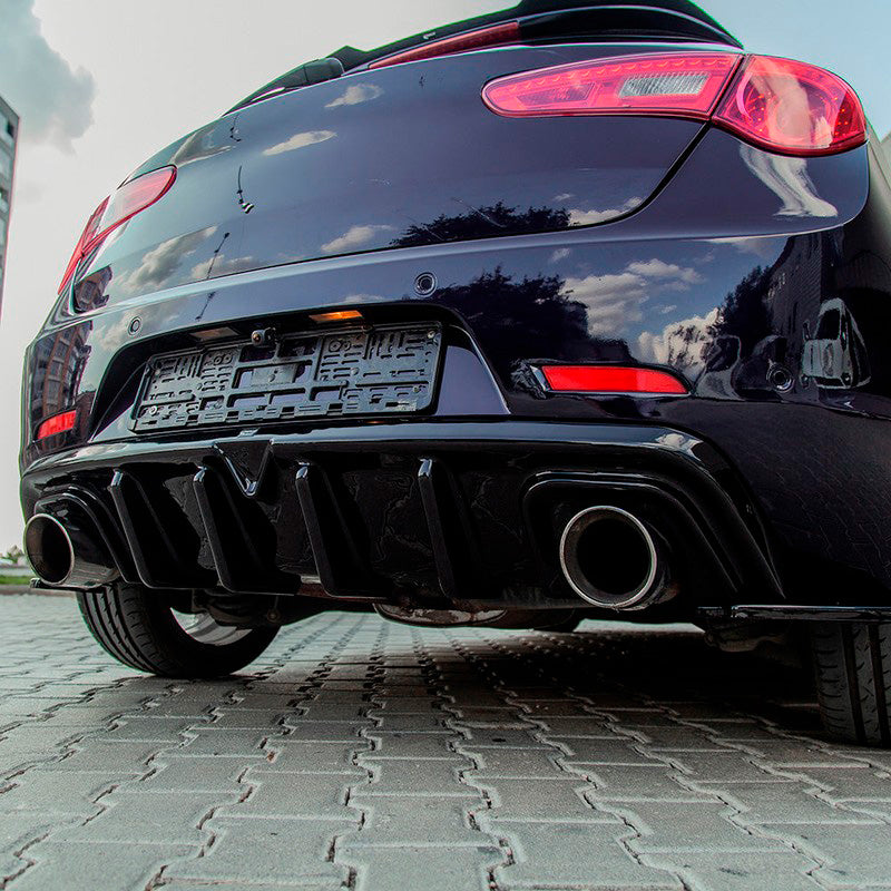 Oneway Heckdiffusor passend für Alfa Romeo Giulietta 2010-2020 - Version 2 - Schwarz glänzend