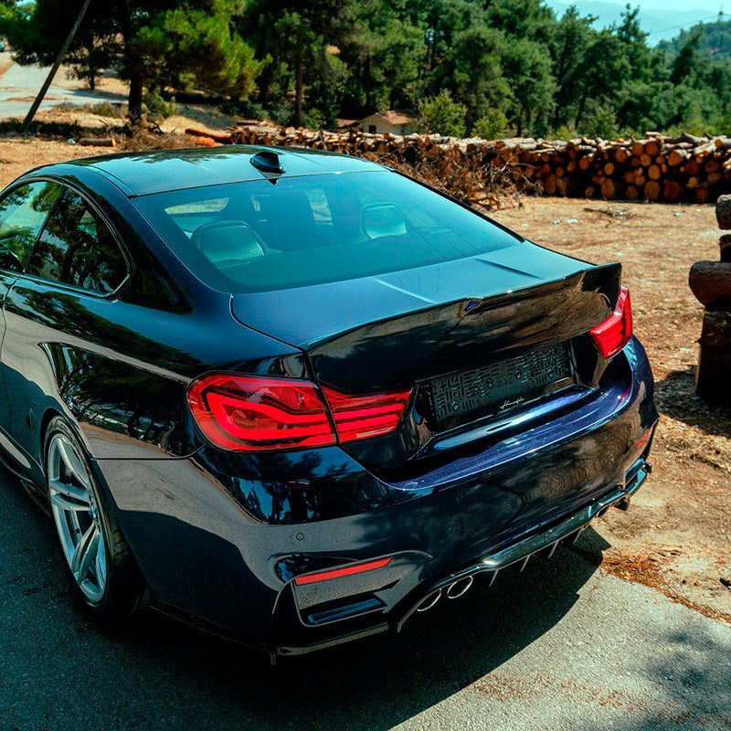 Oneway Heckdiffusor passend für BMW M4 F82 2014-2021 - Schwarz glänzend