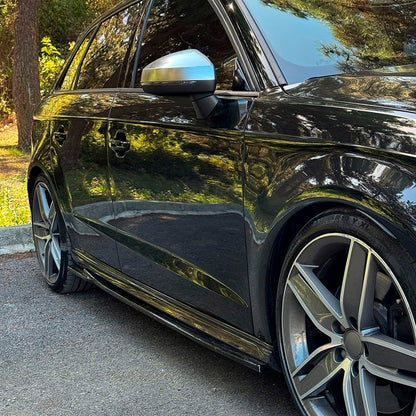 Oneway Satz Seitenschweller passend für Audi S3 8V/8V Facelift Sportback 2013-2020 - Schwarz glänzend