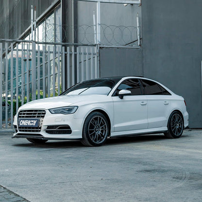 Oneway Satz Seitenschweller passend für Audi S3 8V/8V Facelift Limousine/Cabrio 2013-2020 - Schwarz glänzend