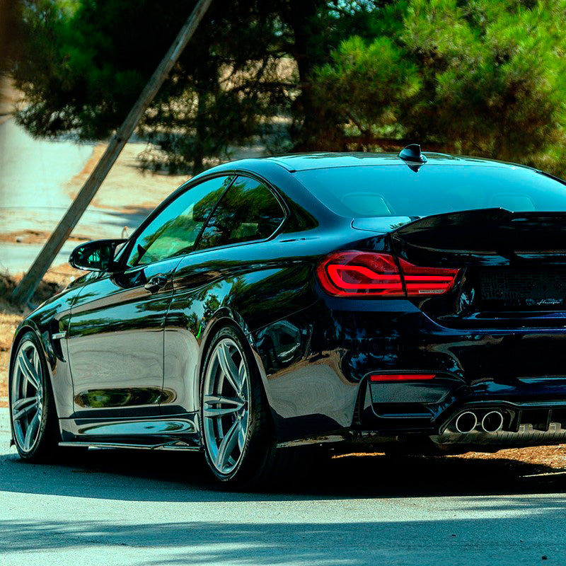 Oneway Satz Seitenschweller passend für BMW M4 F82 2014-2021 - Schwarz glänzend