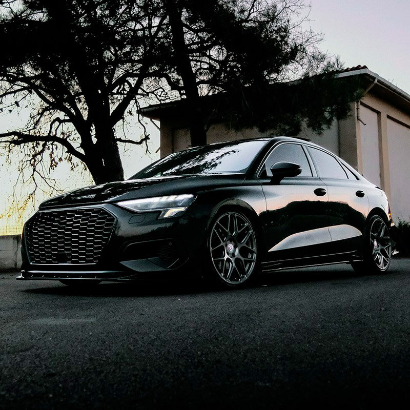 Oneway Satz Seitenschweller passend für Audi A3 (8Y) Limousine/Sportback 2020-2024 exkl. S-Line/S3/RS3 - Schwarz glänzend