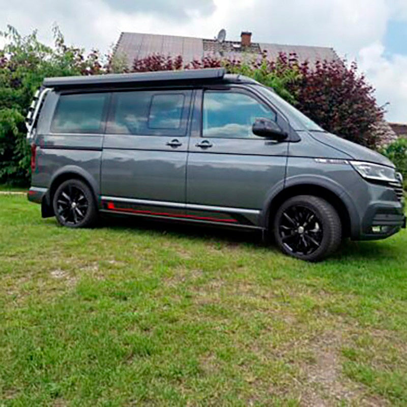 Oneway Satz Radlaufleisten passend für Volkswagen Transporter T6.1 2020-2022 (Kurzer Radstand) - Mattschwarz