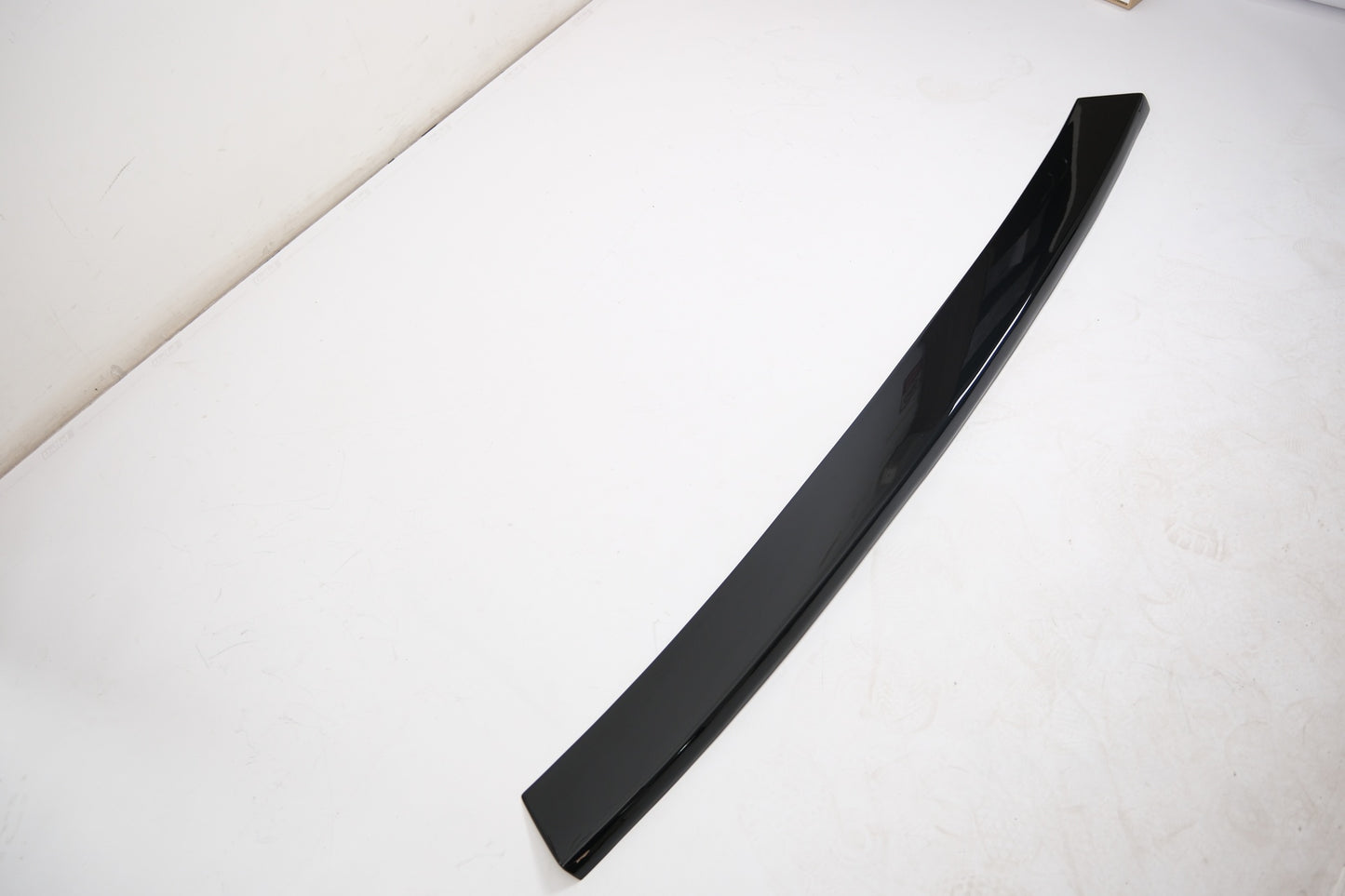 RP08.008-G - Heckstoßstange Schutz passend für VW Transporter T5 2003-2009 Hochglanz Schwarz