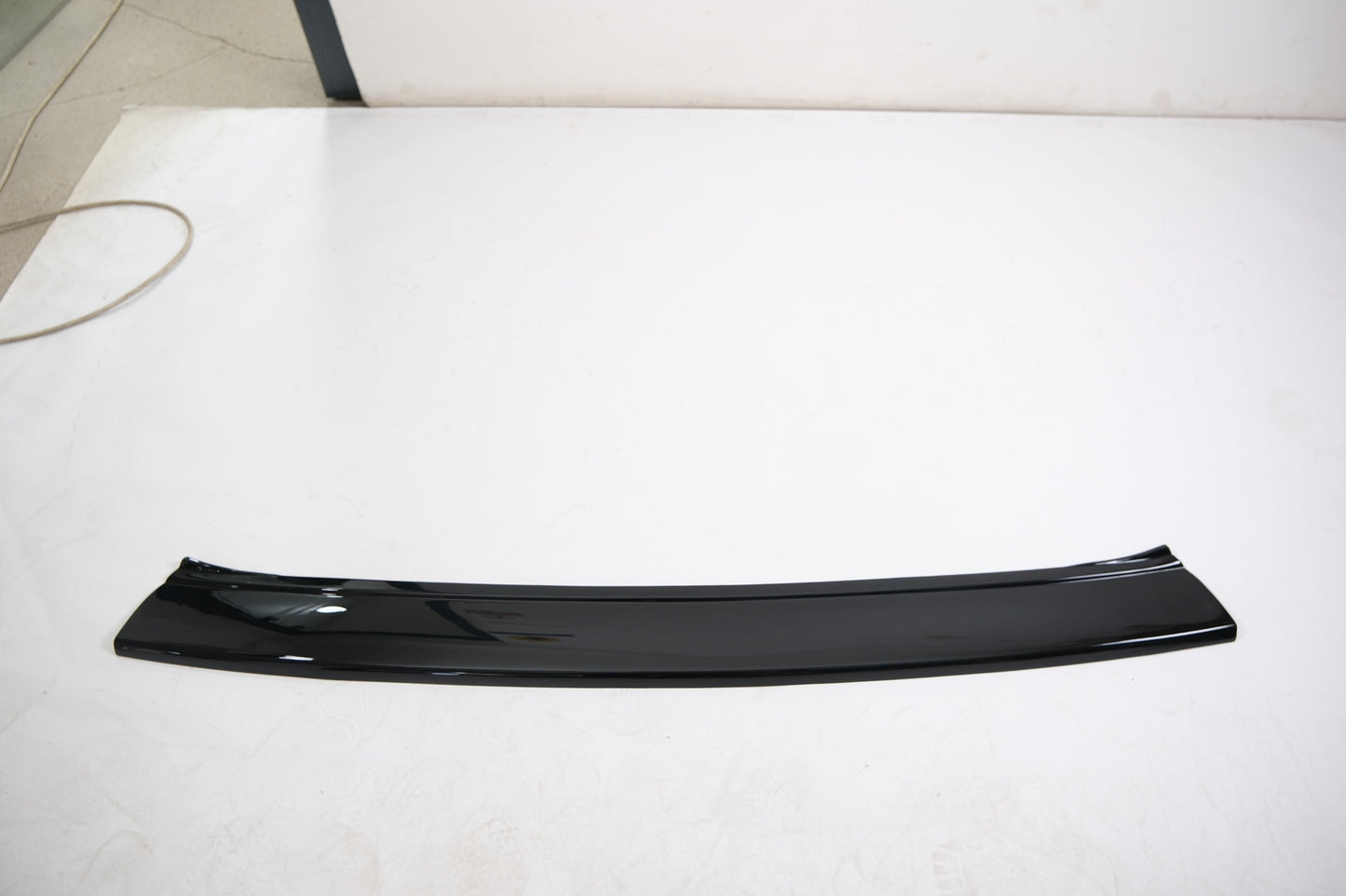 RP08.010-G - Heckstoßstange Schutz passend für VW Transporter T6-T6.1 2015-2021 Hochglanz Schwarz
