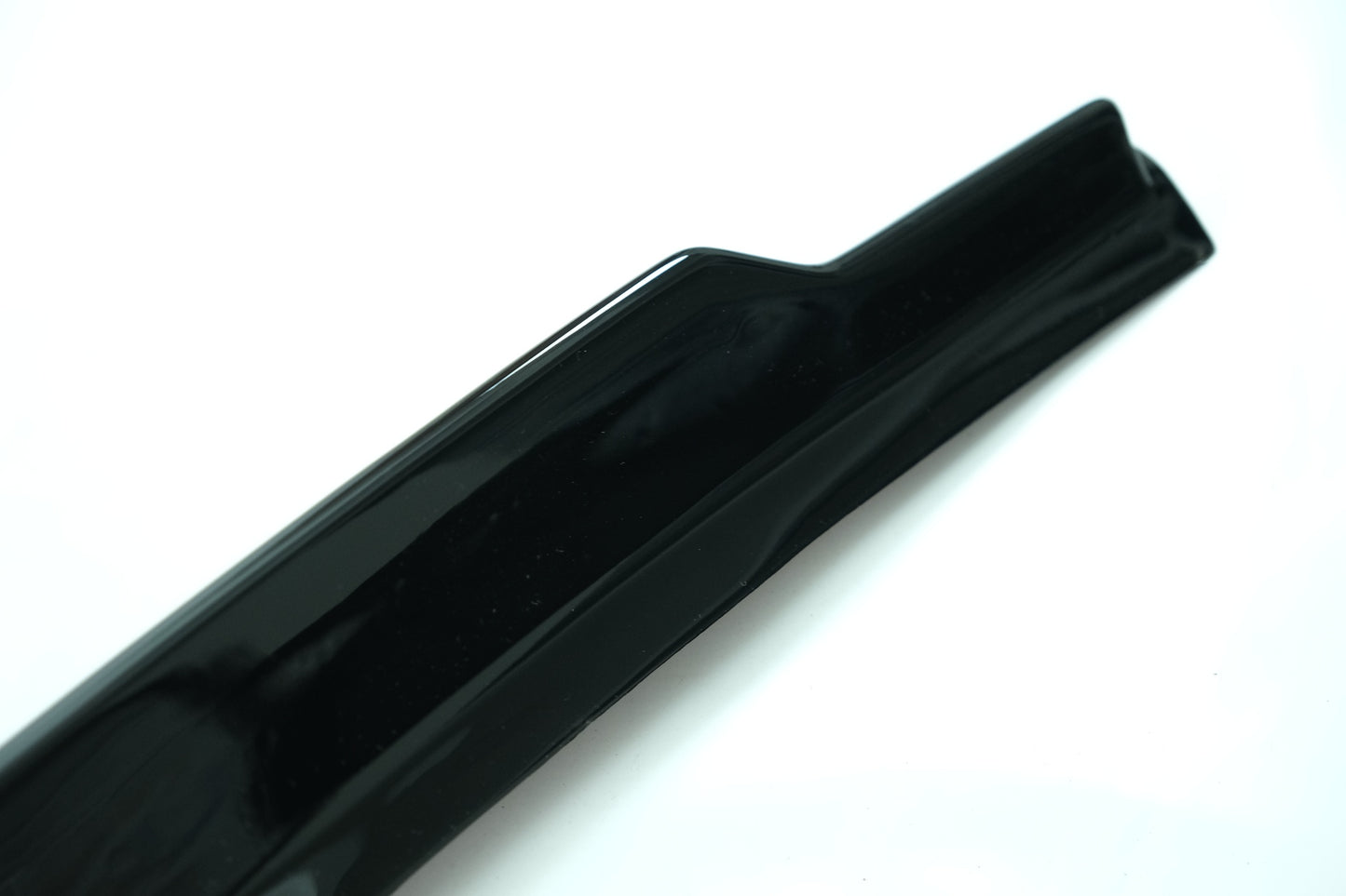 Spoiler passend für VW Transporter T7 2024+ / FORD Transit Custom Mk2 2023+ Hochglanz Schwarz