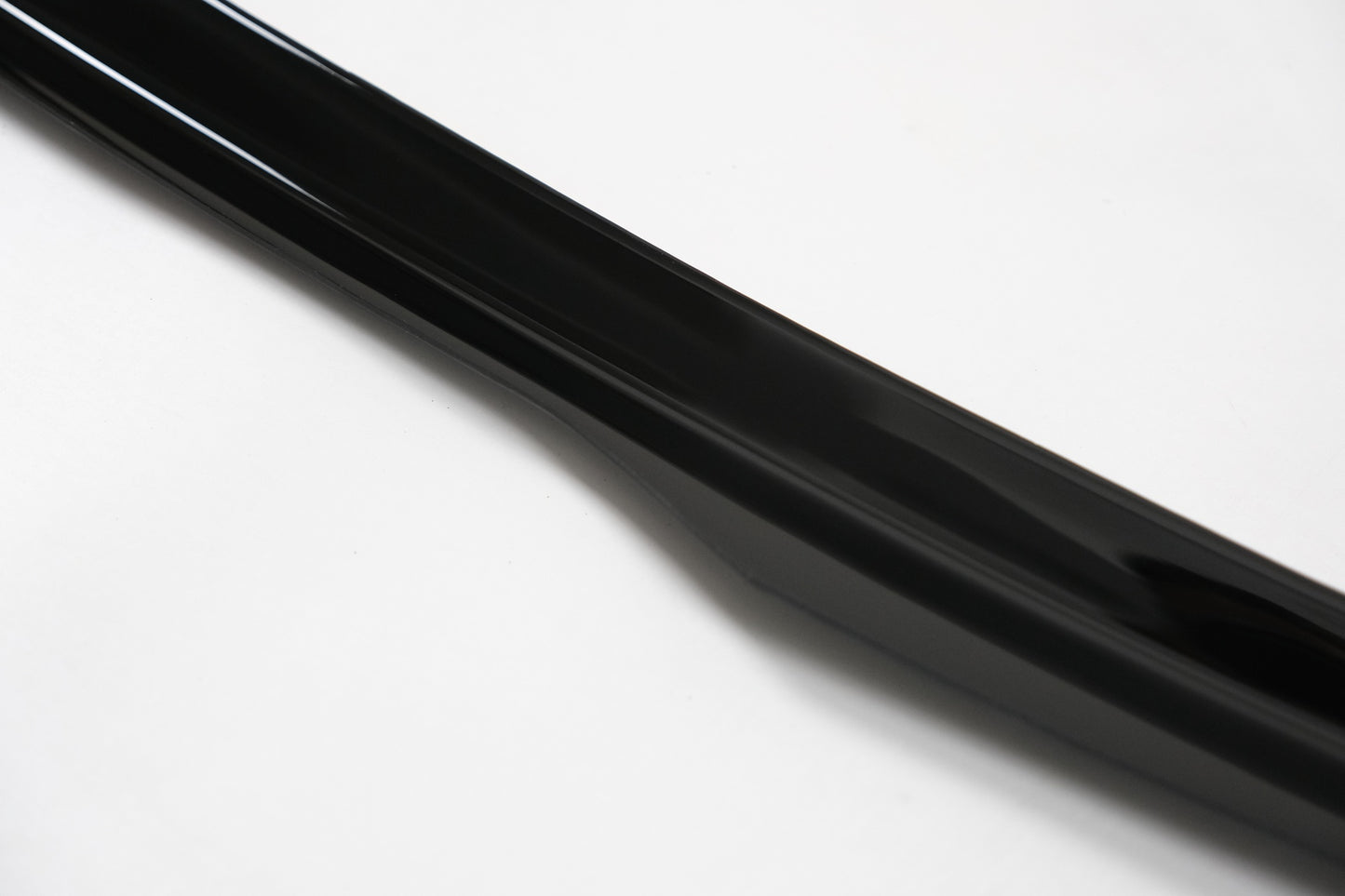 Spoiler passend für VW Volkswagen Tayron Standard/R-Line Mk1 2025+ Hochglanz Schwarz