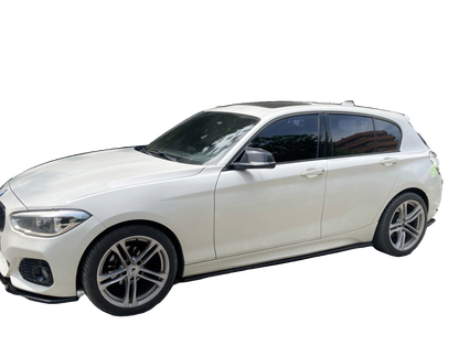 Seitenschweller passend für BMW 1er F20/F21 2011-2019 Version 2 Hochglanz Schwarz