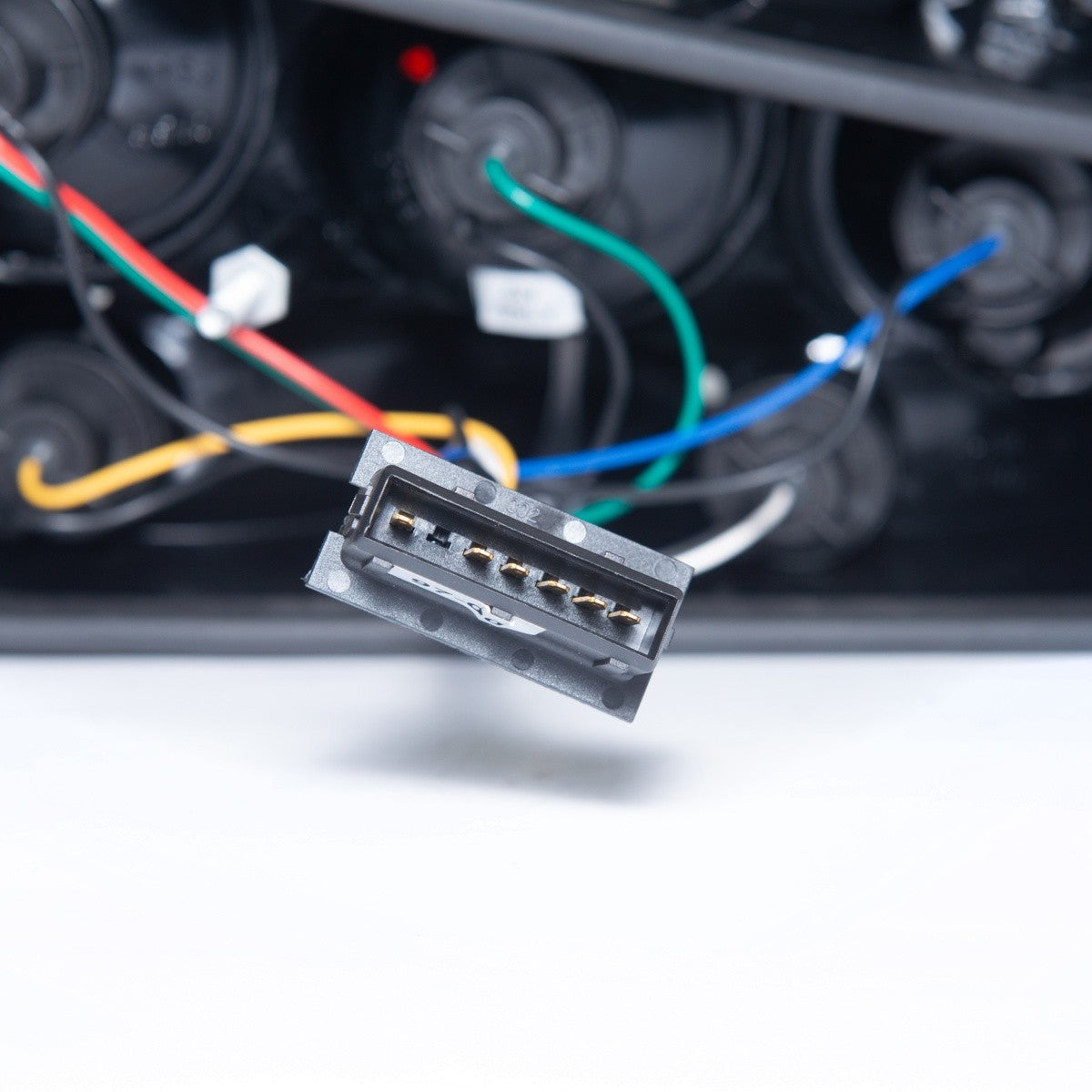Schwarze Kristall Rücklichter passend für Peugeot 306 Hatchback 1997-2000