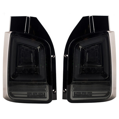 Dynamische LED Rauch Rücklichter passend für VW Transporter T5 2003-2010
