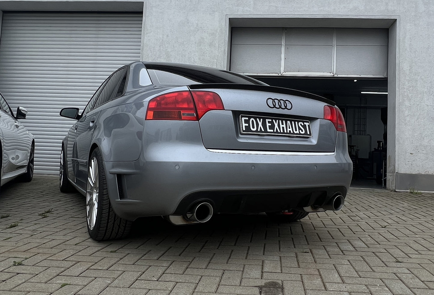 Audi A4 Typ B7 quattro DTM Edition Endschalldämpfer rechts/links Ø63,5mm - 1x100 Typ 25 rechts/links