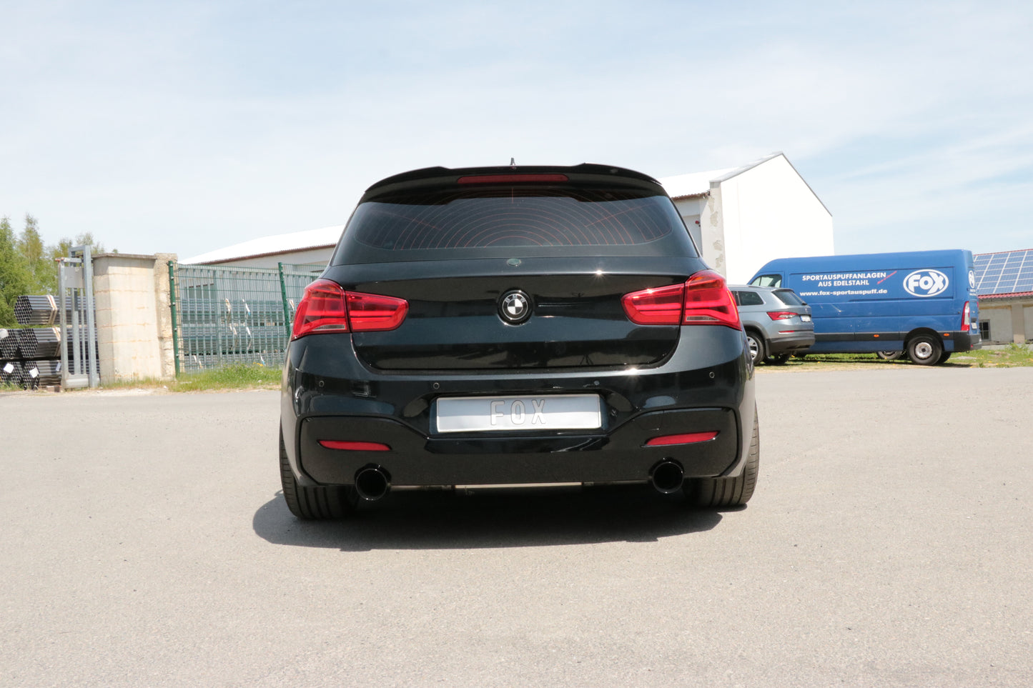 BMW F20/21 - 118i mit OPF Endschalldämpfer quer Ausgang rechts/links - 1x100 Typ 25 rechts/links schwarz emalliert