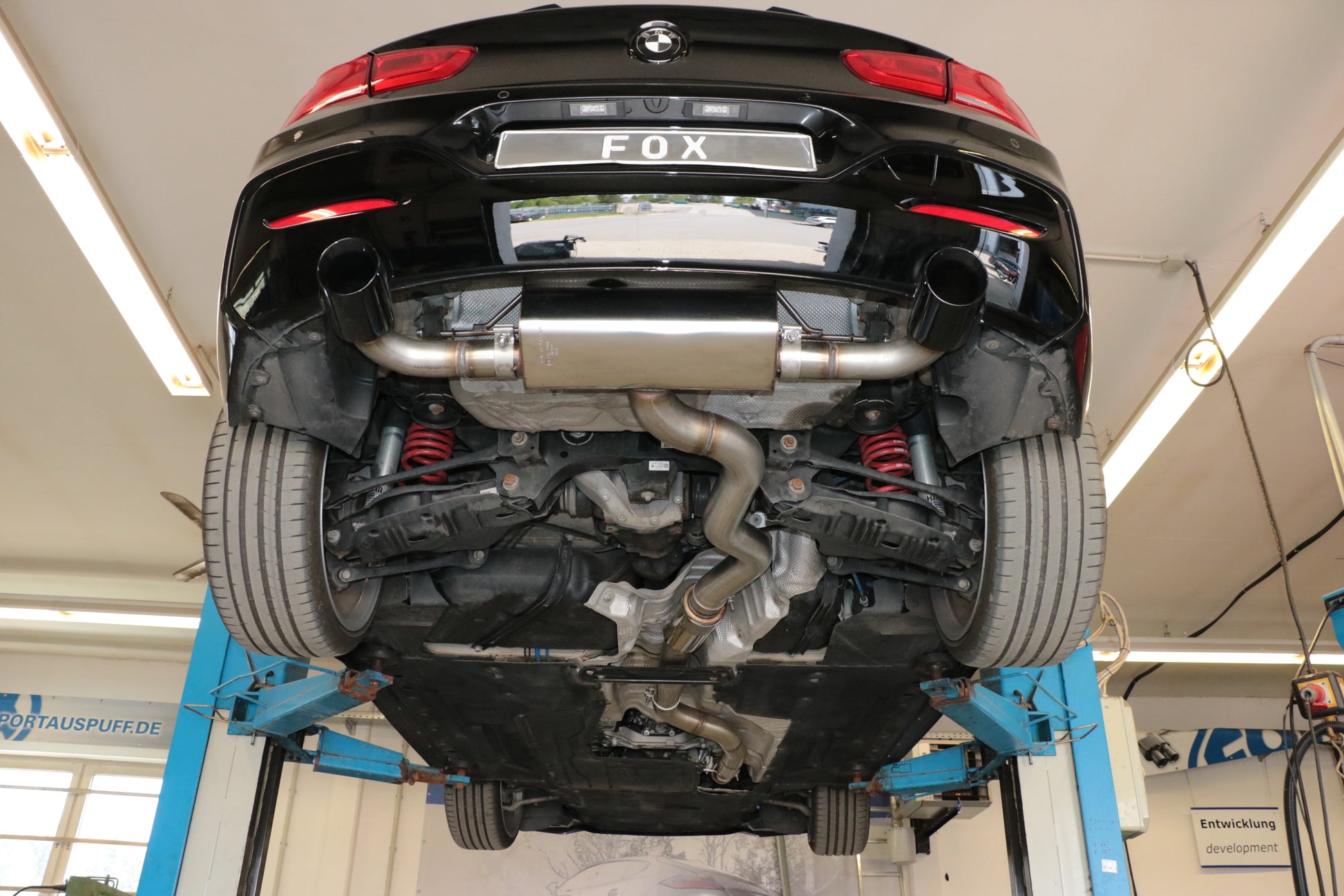BMW F20/21 - 118i mit OPF Endschalldämpfer quer Ausgang rechts/links - 1x100 Typ 25 rechts/links schwarz emalliert