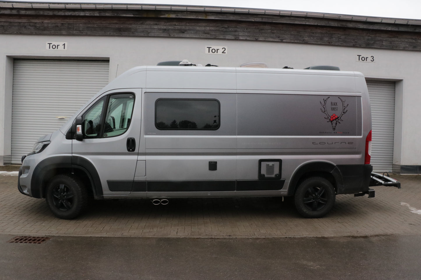 Fiat Ducato/ Peugeot Boxer/ Peugeot Tourne/ Citroen Jumper Endrohr Ausgang zur Fahrerseite - 2x115x85 Typ 38