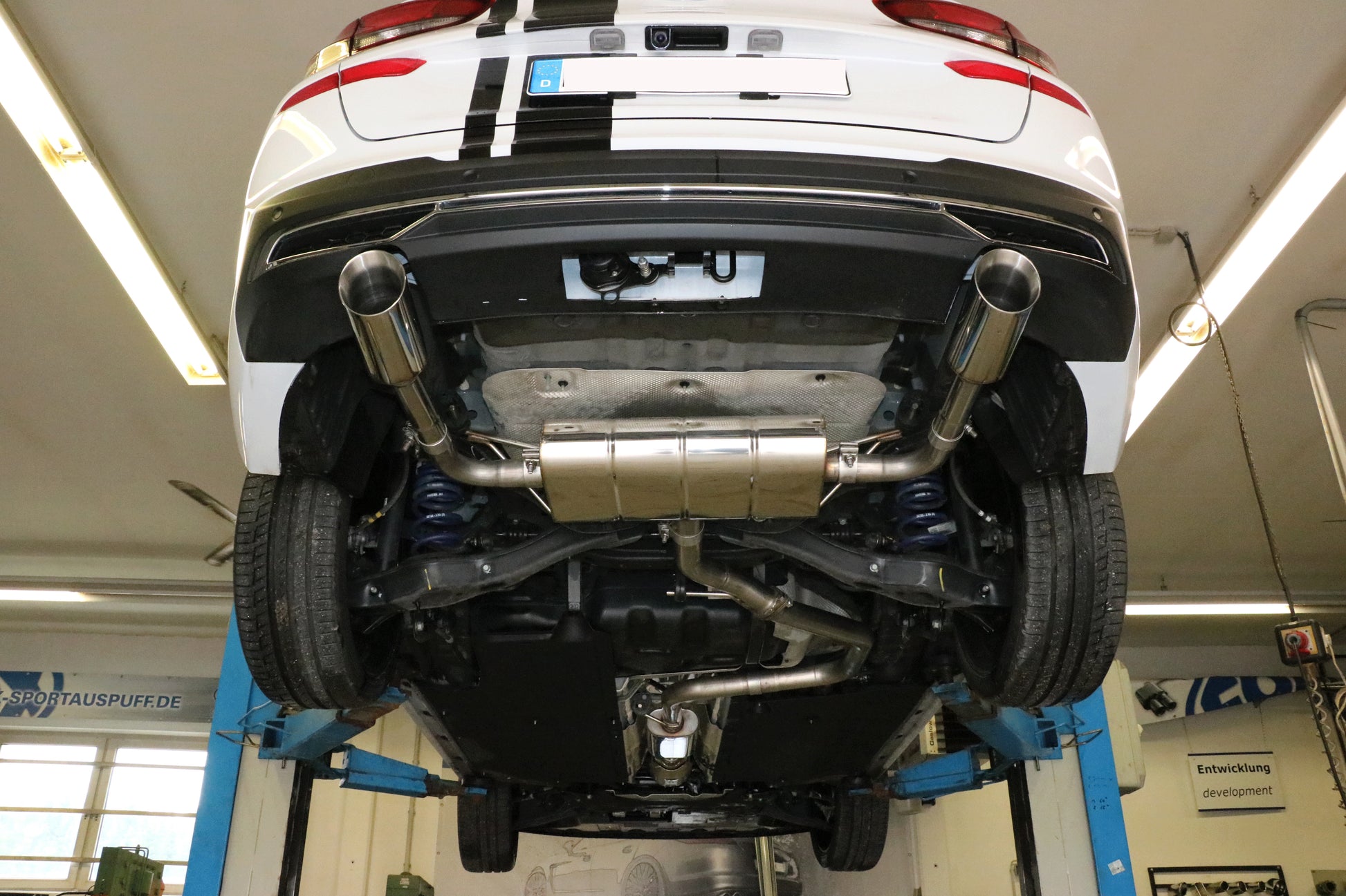 Hyundai i30 PDE Kombi Endschalldämpfer quer Ausgang rechts/links - 1x90 Typ 25 rechts/links
