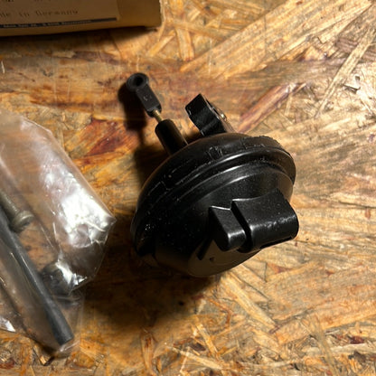 Original GM Opel Unterdruckdose Vectra A Omega A Kadett E NEU