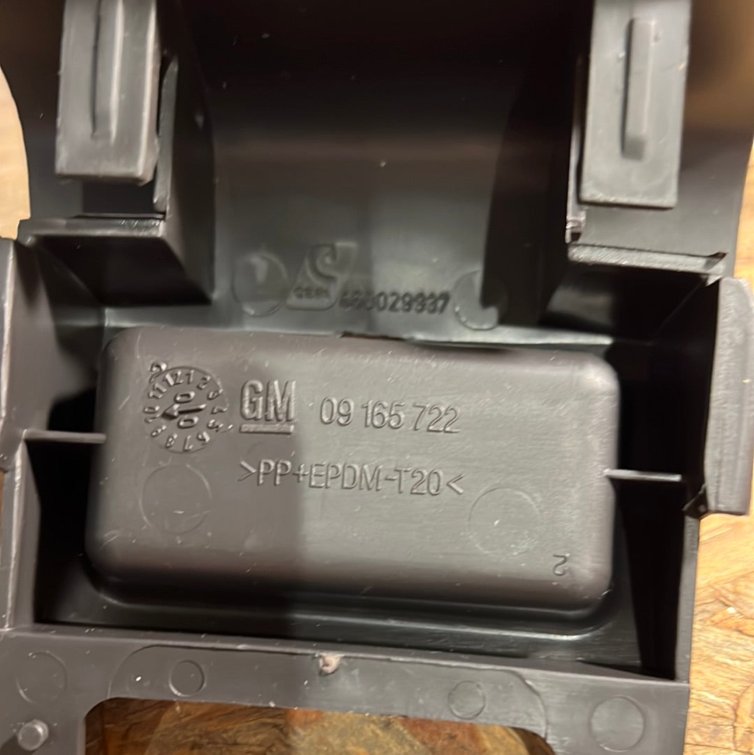 Original GM Opel Klappe Aufnahme Wagenheber Corsa C NEU
