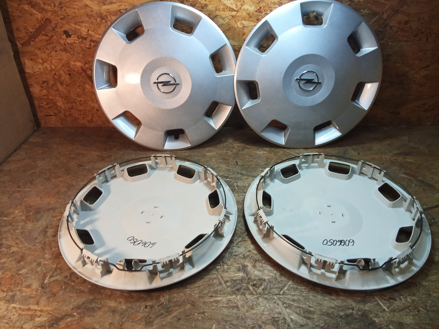Agila A Meriva A Corsa C 14" Radkappensatz original GM NEU