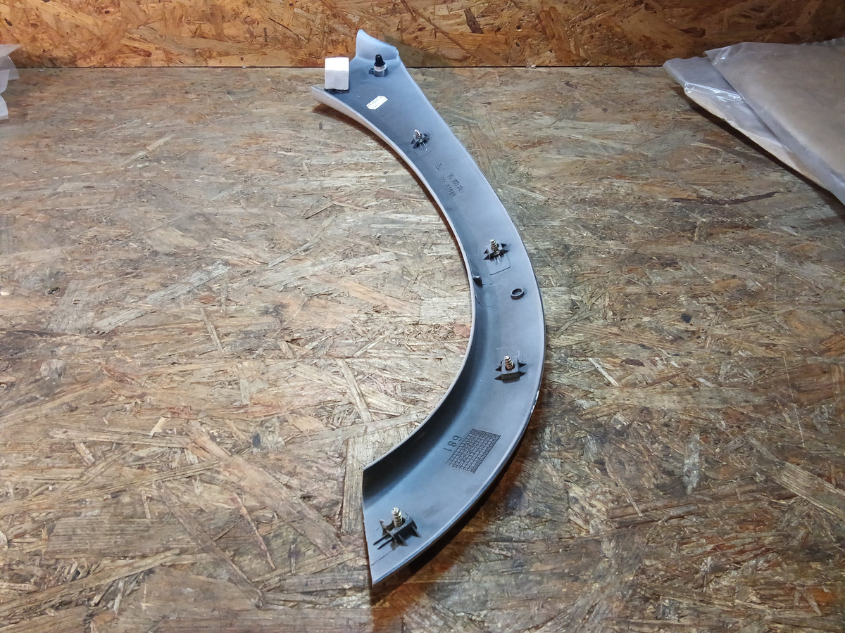 Corsa B Zierleiste hinten links original GM NEU