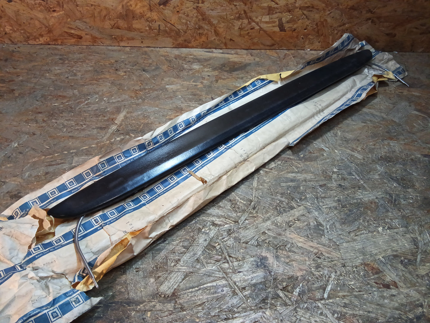 Ascona C Kadett E Corsa A Windabweiser Schiebedach original GM NEU