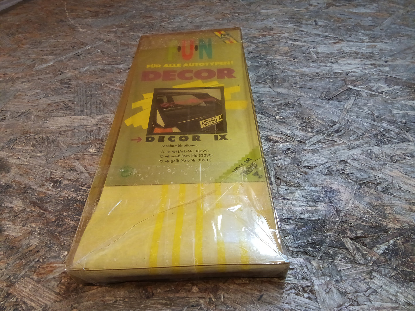 Diverse Fahrzeuge Decor gelb original FUN NEU NOS