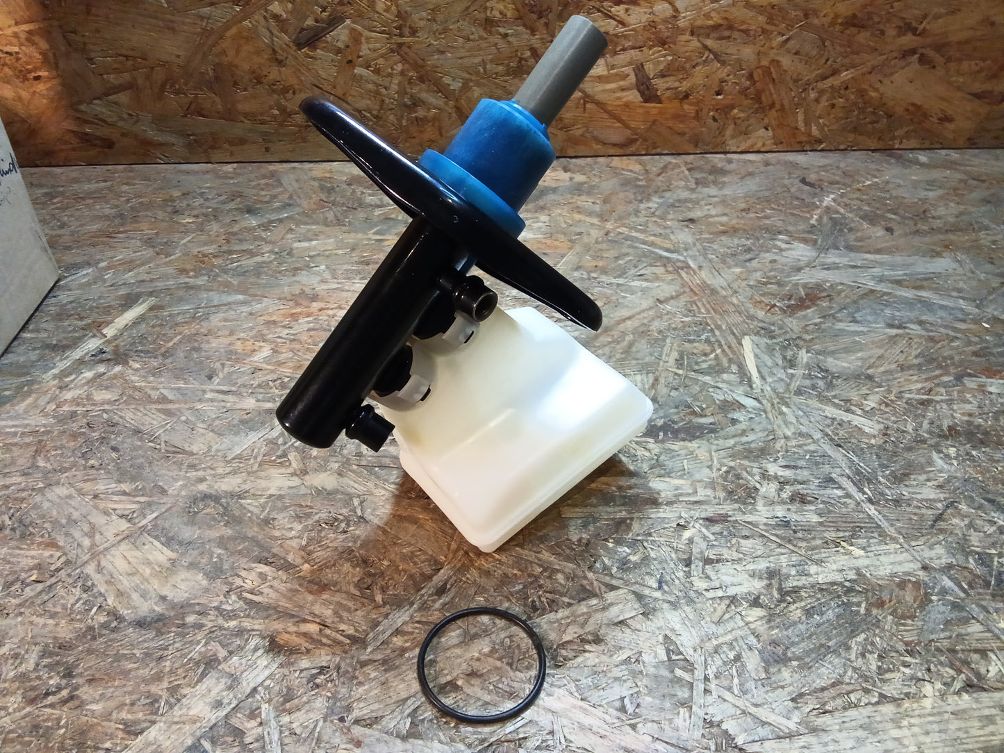 Ford KA Hauptbremszylinder original Ford NEU